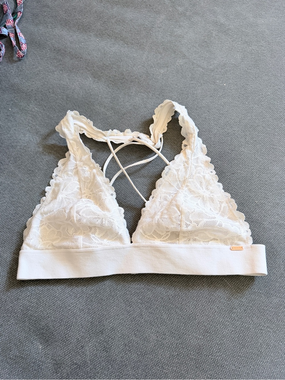Pink Victoria’s Secret White Lace Bralette -  Women's Intimates. Sz  S